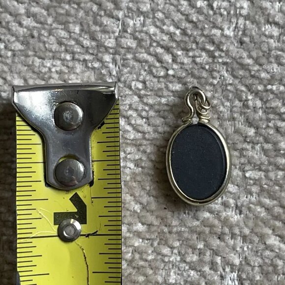 Simulated Faux Opalite Pendant Oval Shaped Fashion Costume Sparkly Classic - Picture 4 of 4